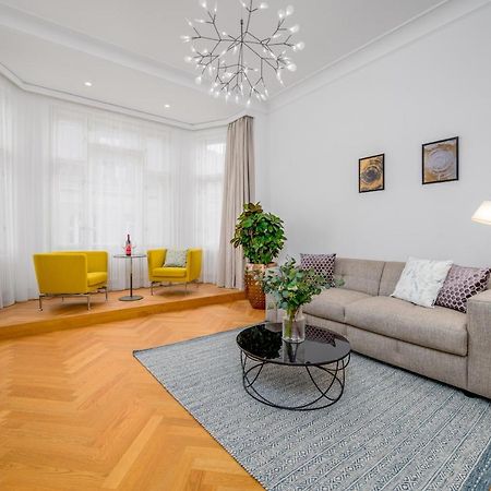 Prague Days - Old Town - Spacious Apartment ภายนอก รูปภาพ