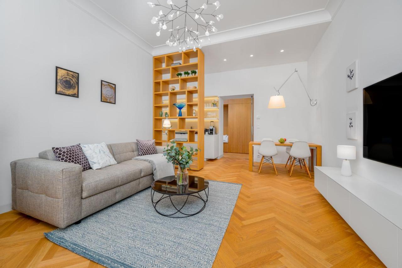 Prague Days - Old Town - Spacious Apartment ภายนอก รูปภาพ